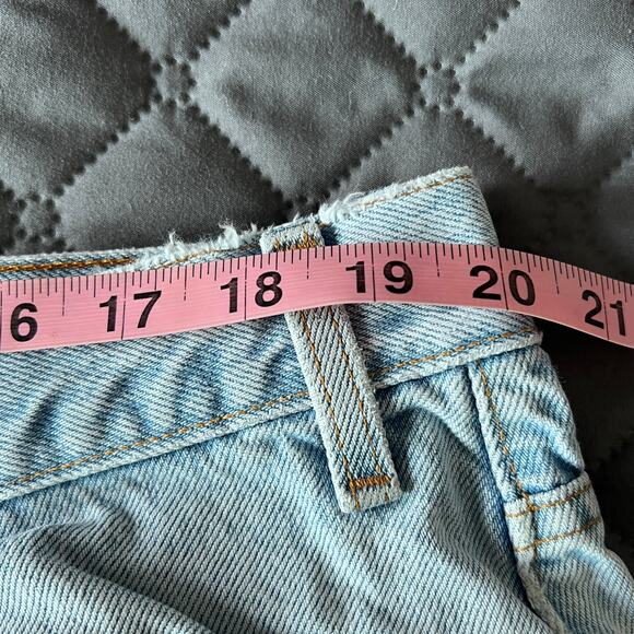 ✨Levi’s Relaxed Straight Leg Jeans Men’s 42x30 Light Wash Vtg 2002 - Picture 10 of 15